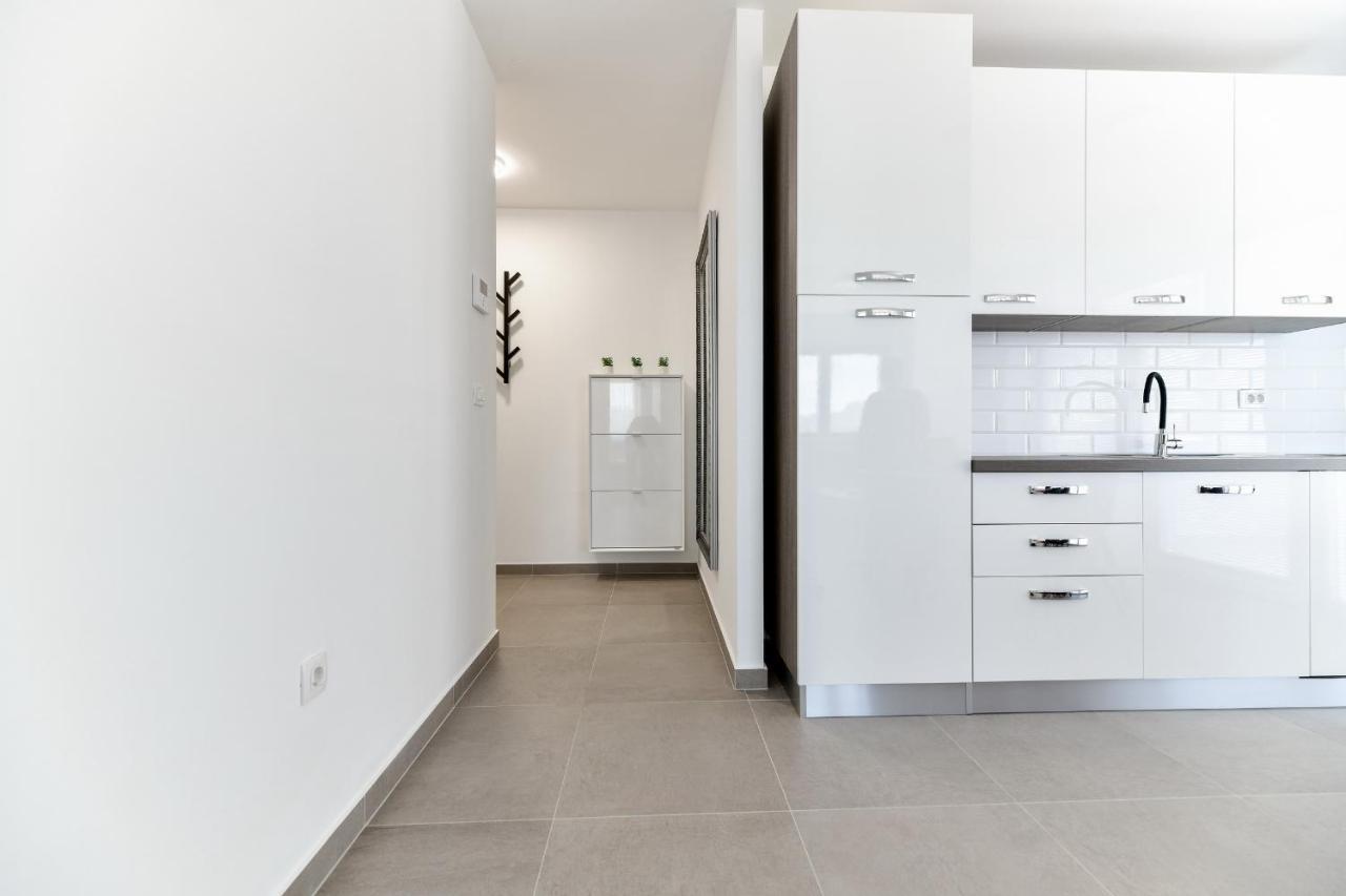 Ventula Apartment Zadar Bagian luar foto