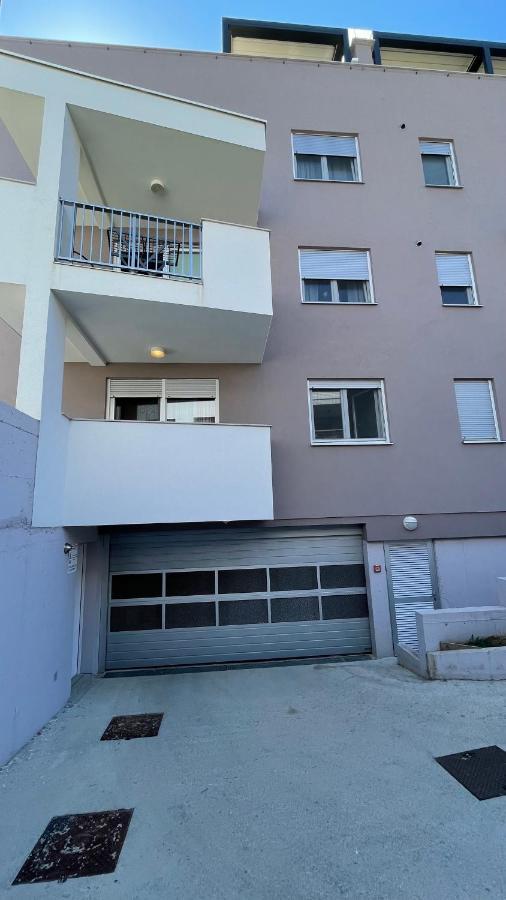 Ventula Apartment Zadar Bagian luar foto